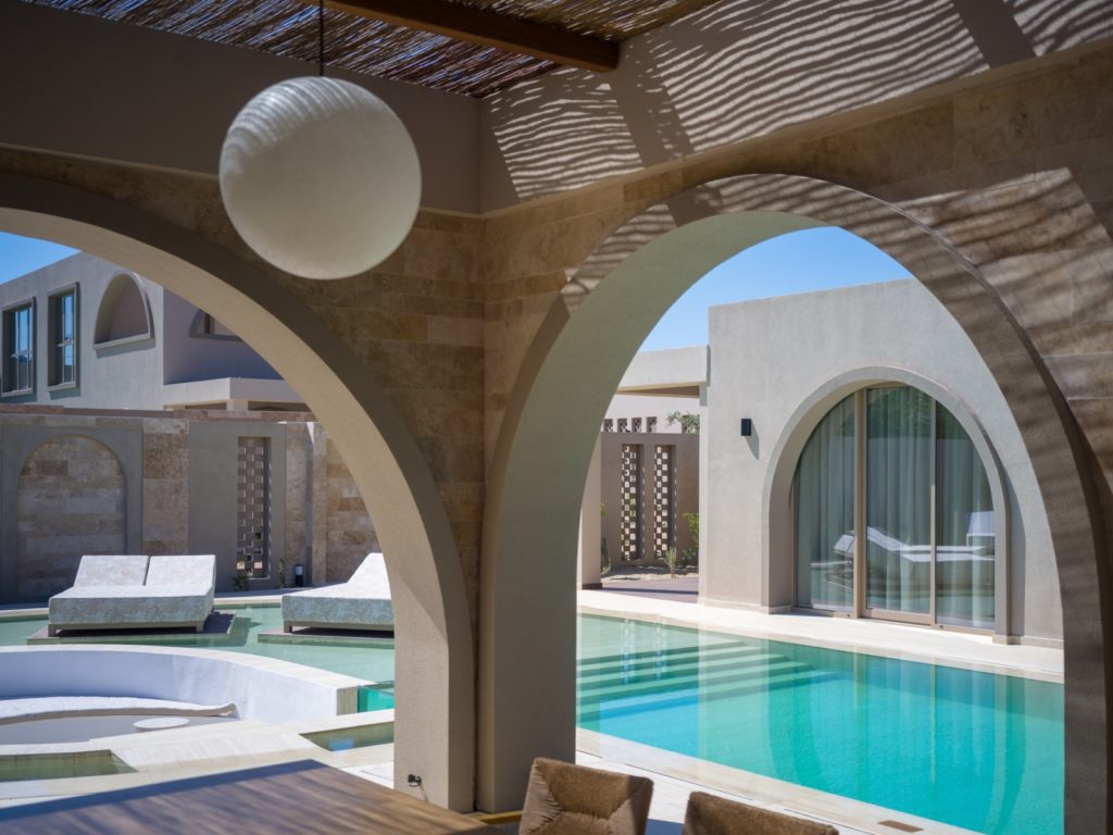 ROYAL VILLA (15)